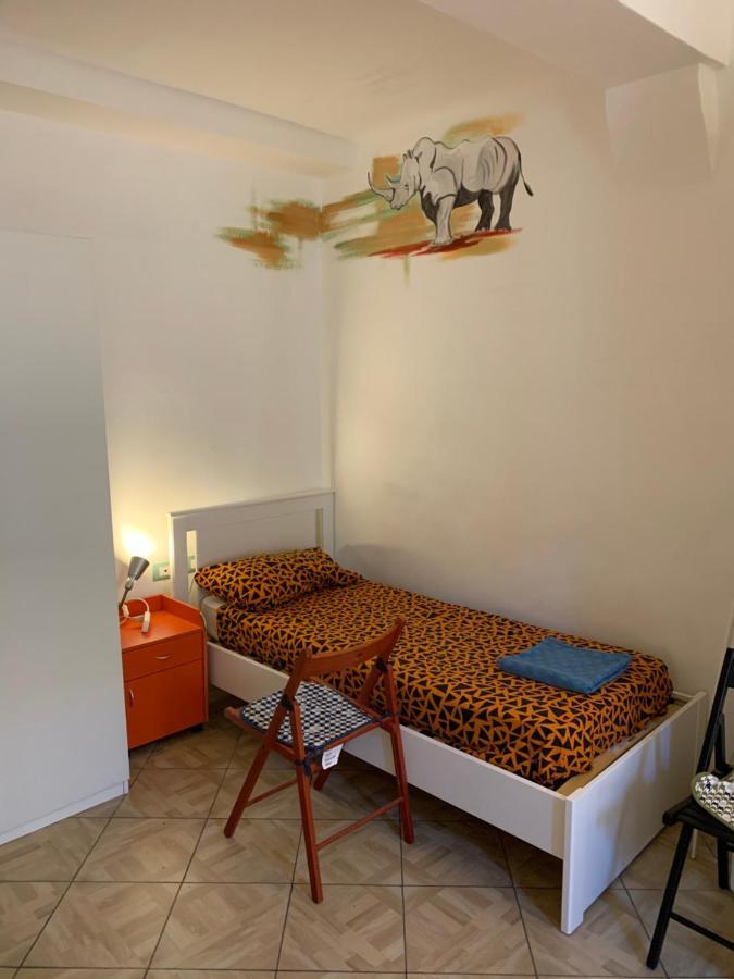 Backpackers House Bed and Breakfast Bologna Exteriör bild
