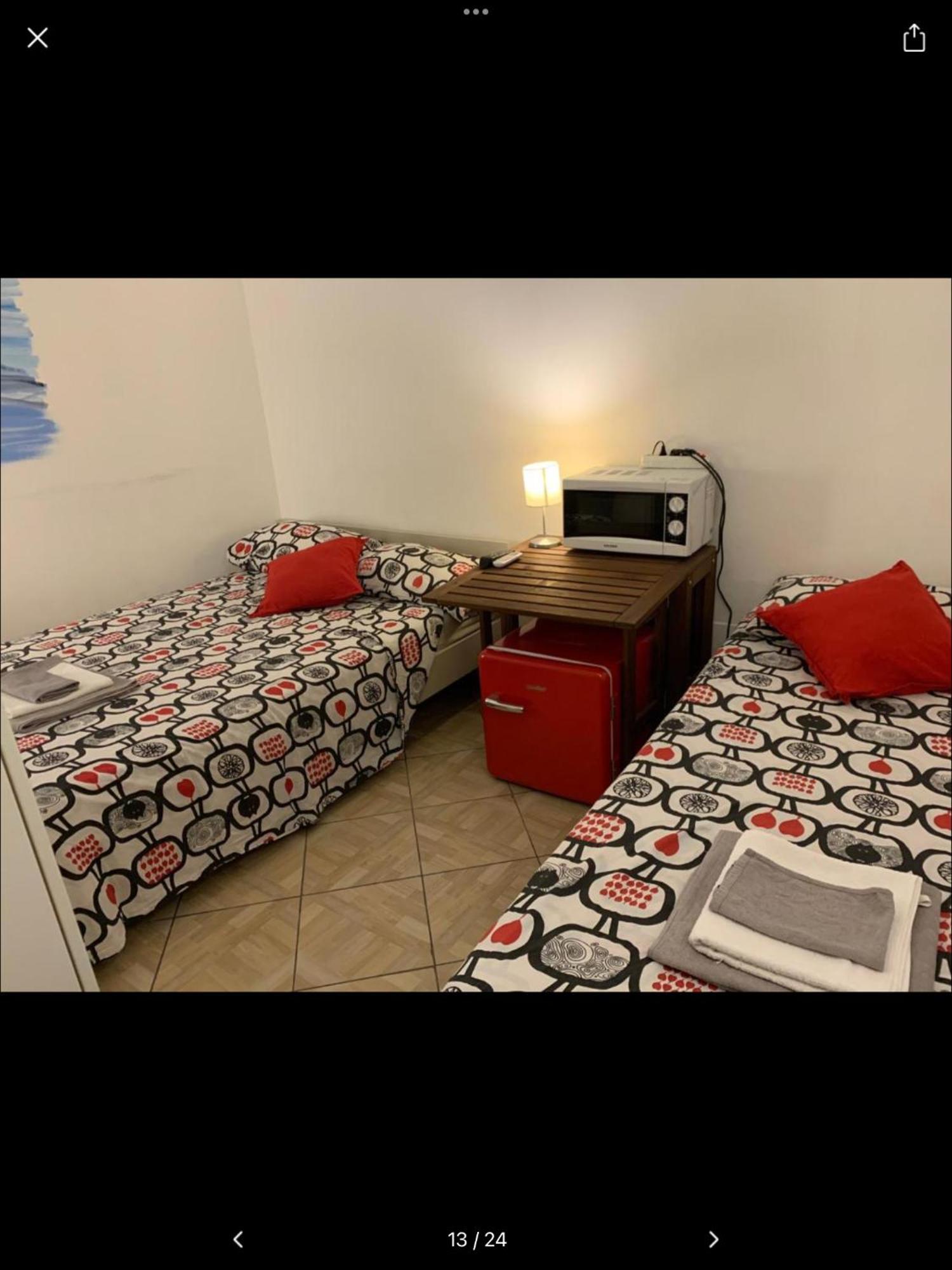 Backpackers House Bed and Breakfast Bologna Exteriör bild